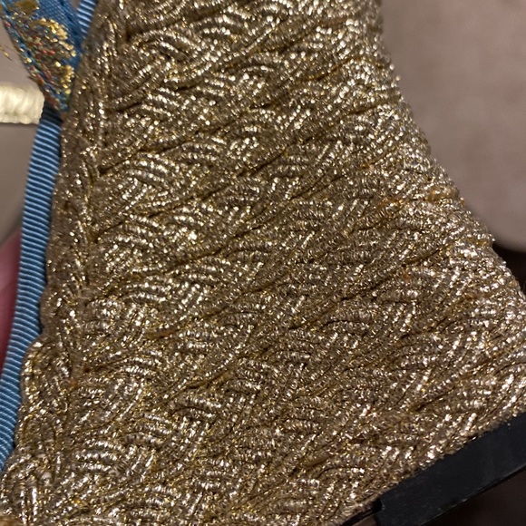 LAUNDRY by Shelli Segal Rhinestone and GOLD braided High Heel Sandals - Picture 11 of 12